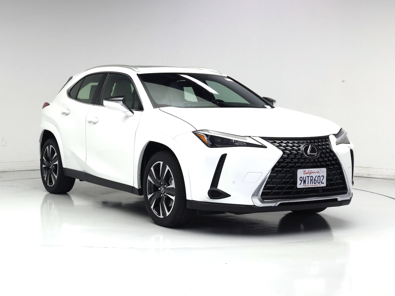 lexus ux hybrid 2025 JTHYBJAH6S2036319 image lexus ux hybrid 2025 JTHYBJAH6S2036319 image